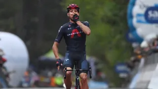 Girò d'Italia: Filippo Ganna vince la Mileto-Camigliatello Silano