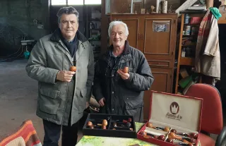 “Catanzaro e dintorni” su VideoCalabria: Taverna, pipe in radica a partire dai ciocchi grezzi