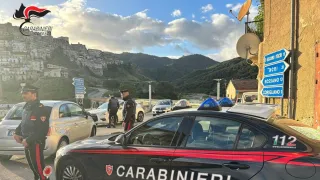Corigliano: picchiano un loro famigliare disabile e ne diffondono le immagini in rete