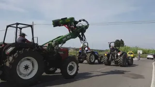 Lamezia Terme, rimosso il blocco degli agricoltori all'entrata dell'aeroporto