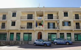 Favoreggiamento personale e abbandono di minore: denunciati titolare e operatrici di un asilo privato a Palmi