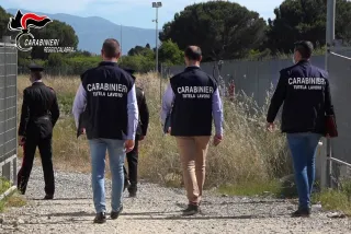 Gioia Tauro: denunciati 177 migranti per illecita percezione del Reddito di Cittadinanza (VIDEO)