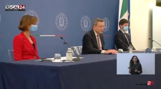 Via libera al nuovo dl Covid: Green pass, modifica dei parametri per le zone e proroga dello stato d'emergenza