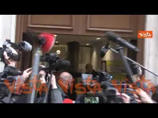 Letta arriva al Nazareno per l’elezione a segretario Pd: "Dormito come il principe di Condé”