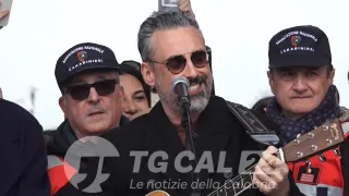 Brunori Sas, l'eroe è tornato dalla sua piccola Fiamma