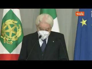 Il presidente Mattarella incontra una rappresentanza dell’Aeronautica Militare. Le immagini