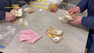 Frodi fiscali con false fatture: coinvolte le province di Cosenza e Vibo Valentia