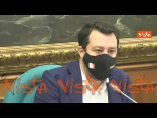 Coprifuoco, Salvini: “Dannoso per la salute. Togliamolo entro metà maggio”
