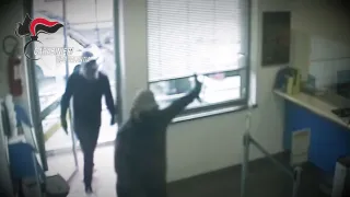 Rapina alle poste di di San Costantino: arrestate 2 persone