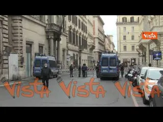 Palazzo Chigi si blinda per la manifestazione “Io Apro”
