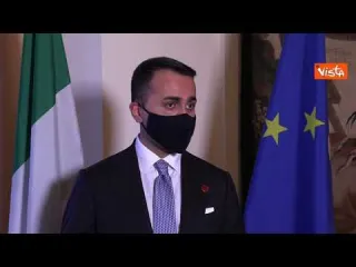 Di Maio: "Stiamo lavorando per superare il coprifuoco"