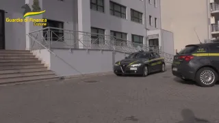 Crotone: sequestrati 280mila articoli di carnevale non conformi agli standard di sicurezza