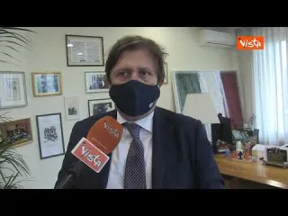 Sileri: “Vaccinare presto lavoratori dei supermercati e pazienti oncologici”