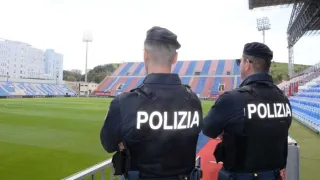 Emessi undici Daspo dopo la partita Crotone-Messina