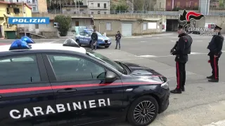 Accoltellato e lasciato senza vita davanti al "Morelli": c'è un fermo