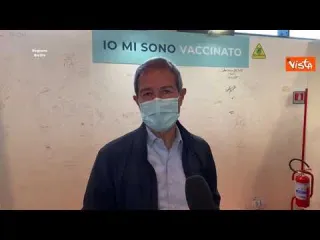 Musumeci: “Ho ricevuto vaccino AstraZeneca, stiamo combattendo battaglia ma ce la faremo”