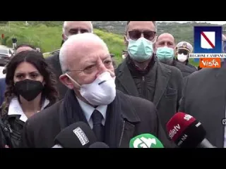 De Luca "Battaglia da fare sarebbe quella per approvazione Sputnik"