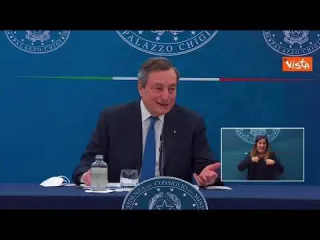 Draghi: "Mi dispiace che Alitalia perda nome, è come famiglia costosa, ma ci sono affezionato"
