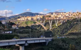 L'EDITORIALE - Appuntamento con la storia per Catanzaro, il nuovo sindaco-leader e il blocco sociale dominante