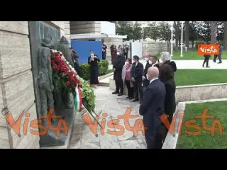Primo maggio, la Sindaca Raggi al monumento delle vittime sul lavoro