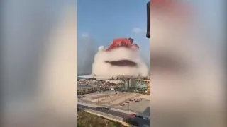 Esplosione a Beirut, tragico il bilancio: oltre 100 morti e 4mila i feriti (VIDEO)