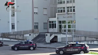 Maxi sequestro di armi e droga nella Locride: arrestato 77enne