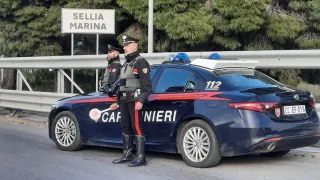 In auto con 3,2 kg di cocaina: arrestati due ventenni nel Catanzarese