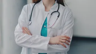 Guardia medica assente durante il servizio, sospesa una dottoressa