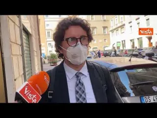 Lo sfogo di Toninelli: "In un anno da Ministro fatto tanto, ma narrazione distruttiva per interessi"