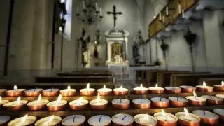 Crotone, rubano le offerte dei fedeli in una chiesa: arrestate due persone