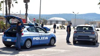 Furto a Gioia Tauro, la Polizia individua il gruppo dopo mesi di indagini