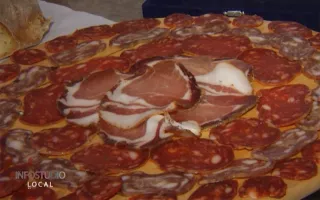 Casabona, dove i salumi sono a Km zero e senza conservanti, come da antica tradizione