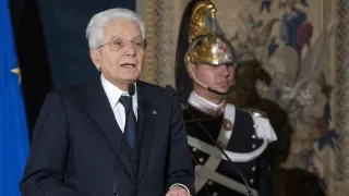 25 Novembre, Mattarella: «Siamo tutti chiamati ad impegnarci»