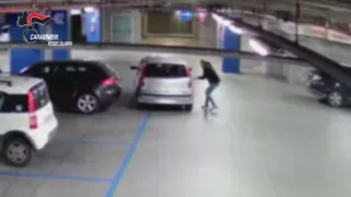 Furti d'auto e in appartamenti, sgominata banda: sei arresti