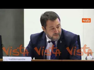 Salvini si commuove a commemorazione Roberto Maroni: "Lo ricordo con grande amore"