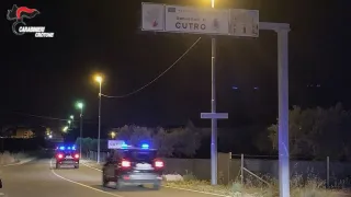 Coinvolti nell’aggressione avvenuta a Cutro, perdono il Reddito di Cittadinanza