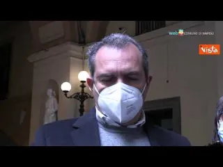 Giornata vittime Covid, De Magistris: "Purtroppo è ancora attualità speriamo nei vaccini"