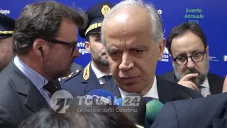 Piantedosi a Crotone: «Recuperare legalità partendo dalla P.A.»