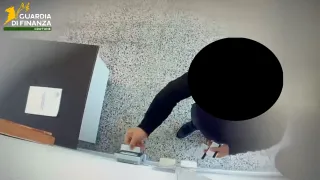 Assenteismo all'Arsac di Crotone, sospesi i 20 dipendenti indagati