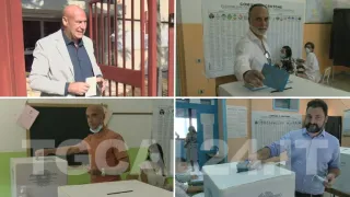 VIDEO | Elezioni Comunali a Crotone, l'arrivo al seggio dei candidati sindaco