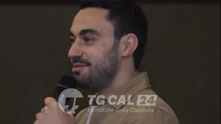 La "Lux Santa" di Matteo Russo sul futuro dei giovani