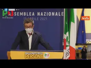 Orlando: “Dietro attacchi a Speranza c’è tentativo di strizzare occhio a negazionisti”
