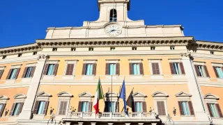 Suppletive a Reggio Calabria, il caso Futuro Nazionale agita il centrodestra