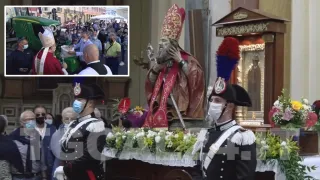 VIDEO | Crotone festeggia San Dionigi, mons. Panzetta: «La nostra città ha bisogno di uno tsunami di speranza»
