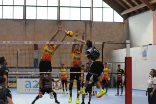Pallavolo: Vibo espugna il PalaKrò e resta al comando della classifica