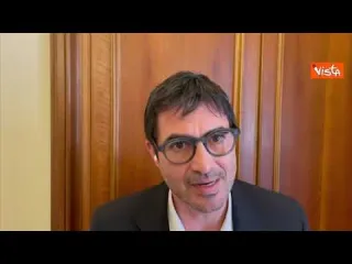 Fratoianni (Sinistra Italiana): “Draghi non si impegni solo per il calcio, ma anche per la cultura”