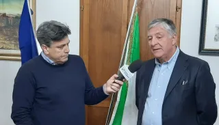 IO SCELGO CALABRIA in Tv – San Demetrio Corone e le sue radici arbëreshë. Intervista al sindaco Madeo