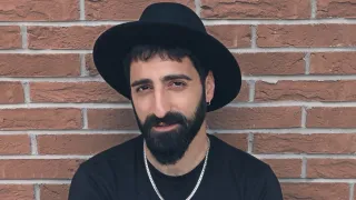 Fabio Curto torna con “Restanza”, un inno alle radici