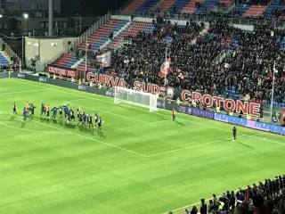 Serie B: il Crotone vince in zona Cesarini, il Cosenza cade in casa