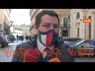 Salvini: "Servirà un esercito per vaccinare. Dobbiamo correre anche con produzione italiana"